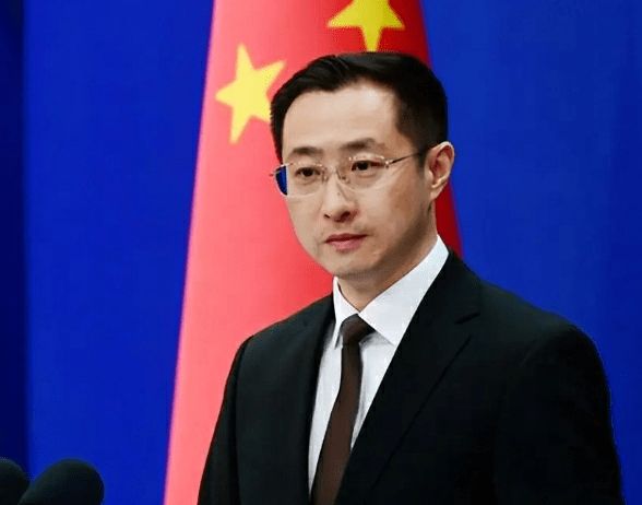 外交部：中方坚决反对日方为军国主义招魂